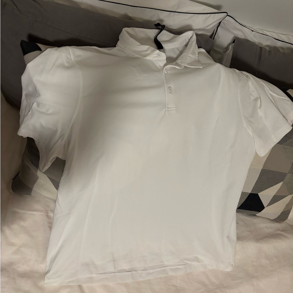 Lululemon Men’s Polo Shirt, XXL, White, barely worn excellent condition